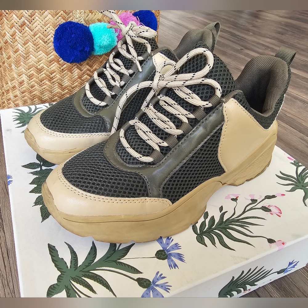 MONKI Chunky Trainers/Sneakers In Grn and Khaki